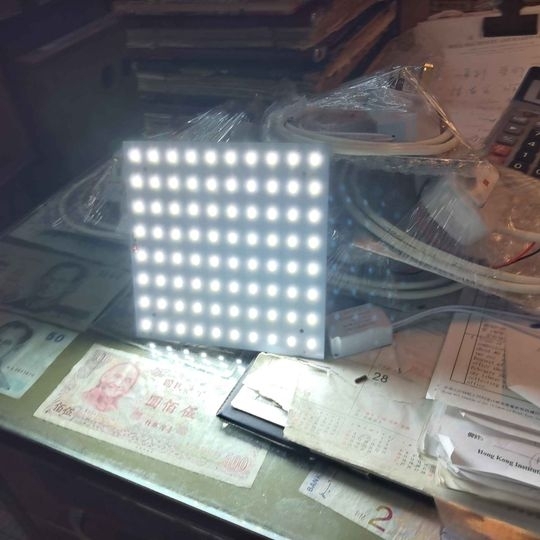 LED燈連火牛